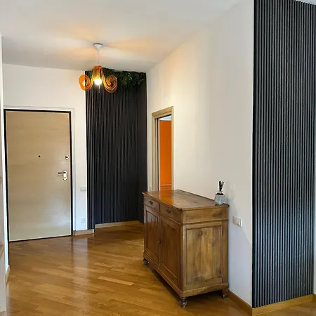 Ca Vascello- Terrazza Panoramica In Centro 阿斯蒂